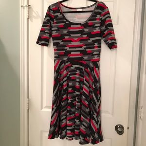 Lg LuLaRoe Nicole Dress